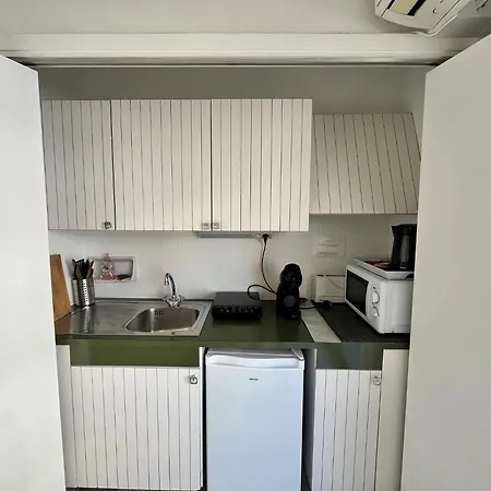 Branly 3, By Welcome To * Cannes